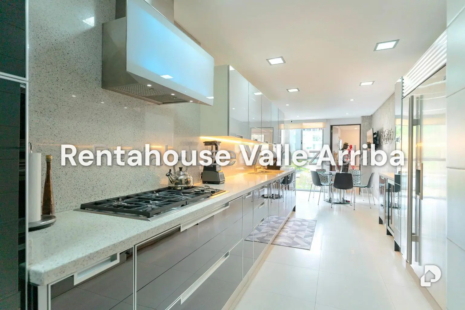 Apartamento en Lomas de Las Mercedes, Caracas – 17