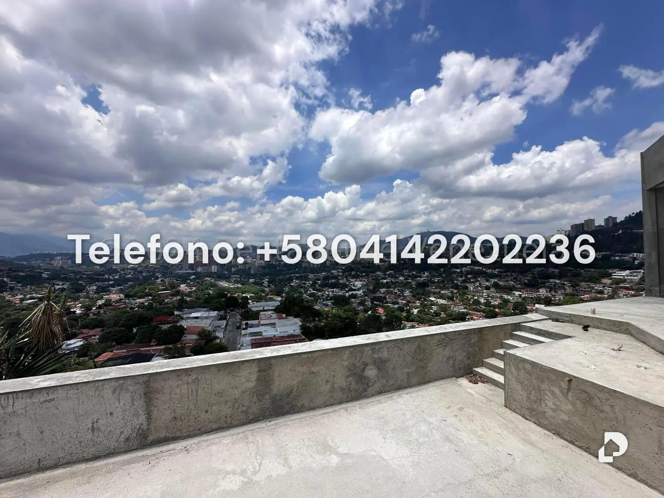 Casa en Prados del Este, Caracas – 23