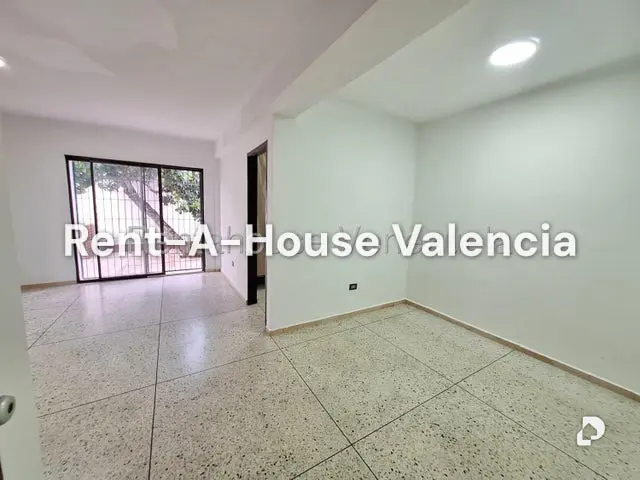 Casa en Parroquia Urbana San José, Valencia – 9