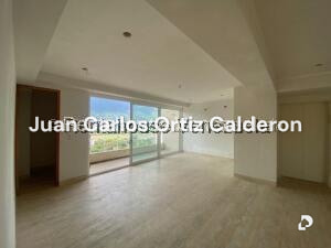 Apartamento en Lomas de Las Mercedes, Caracas – 9