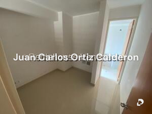 Apartamento en Lomas de Las Mercedes, Caracas – 22