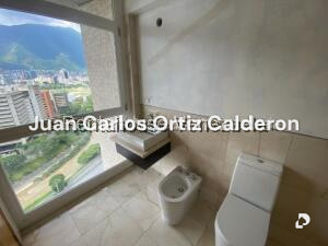 Apartamento en Lomas de Las Mercedes, Caracas – 13