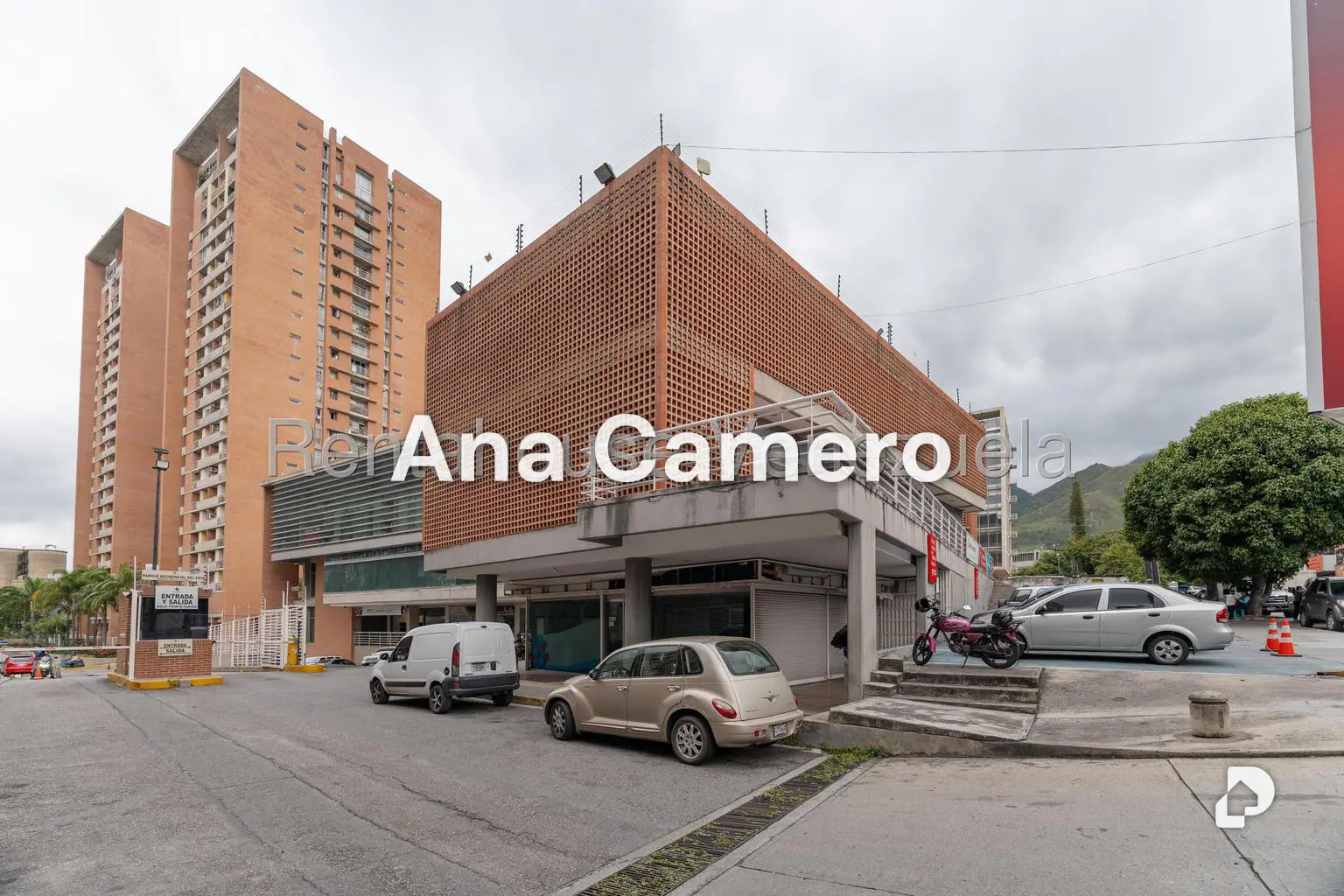 Local comercial en Boleíta Norte, Caracas – 30