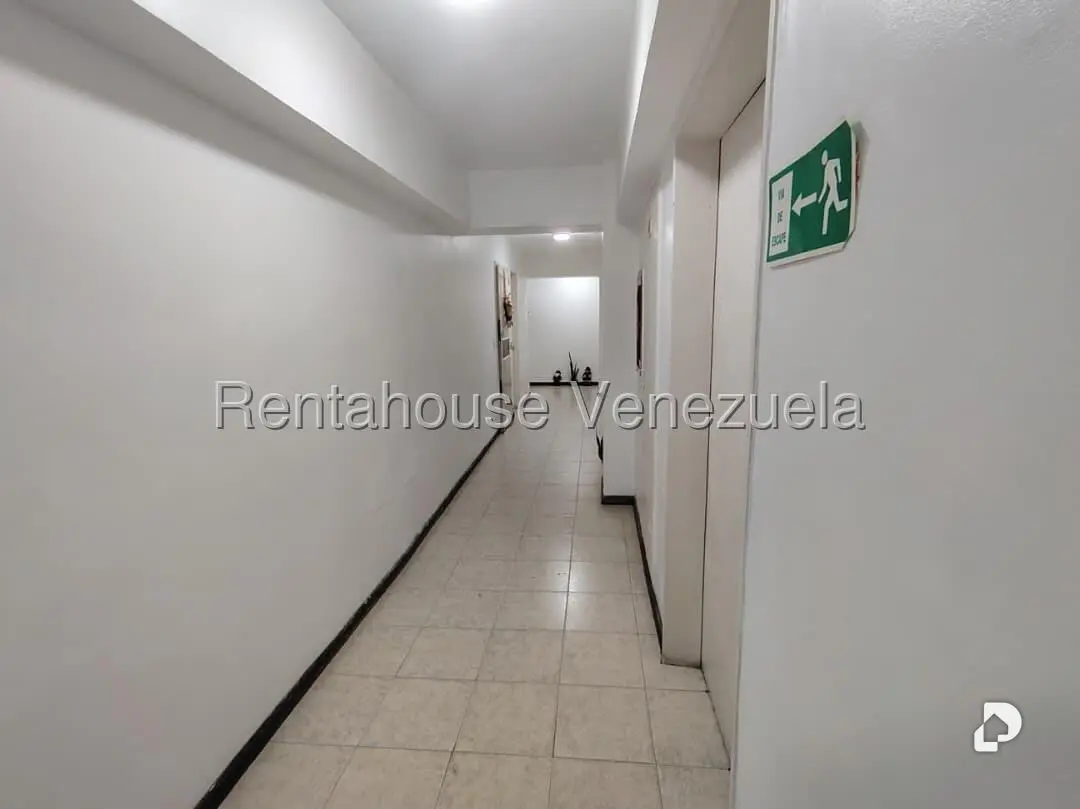 Apartamento en El Paraíso, Caracas – 17