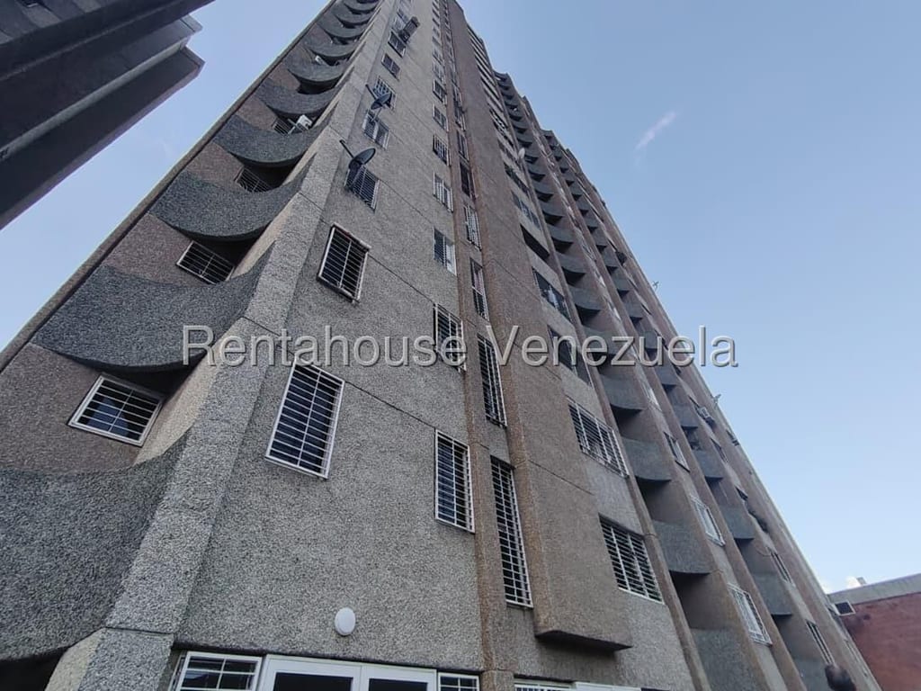 Apartamento en El Paraíso, Caracas - 1
