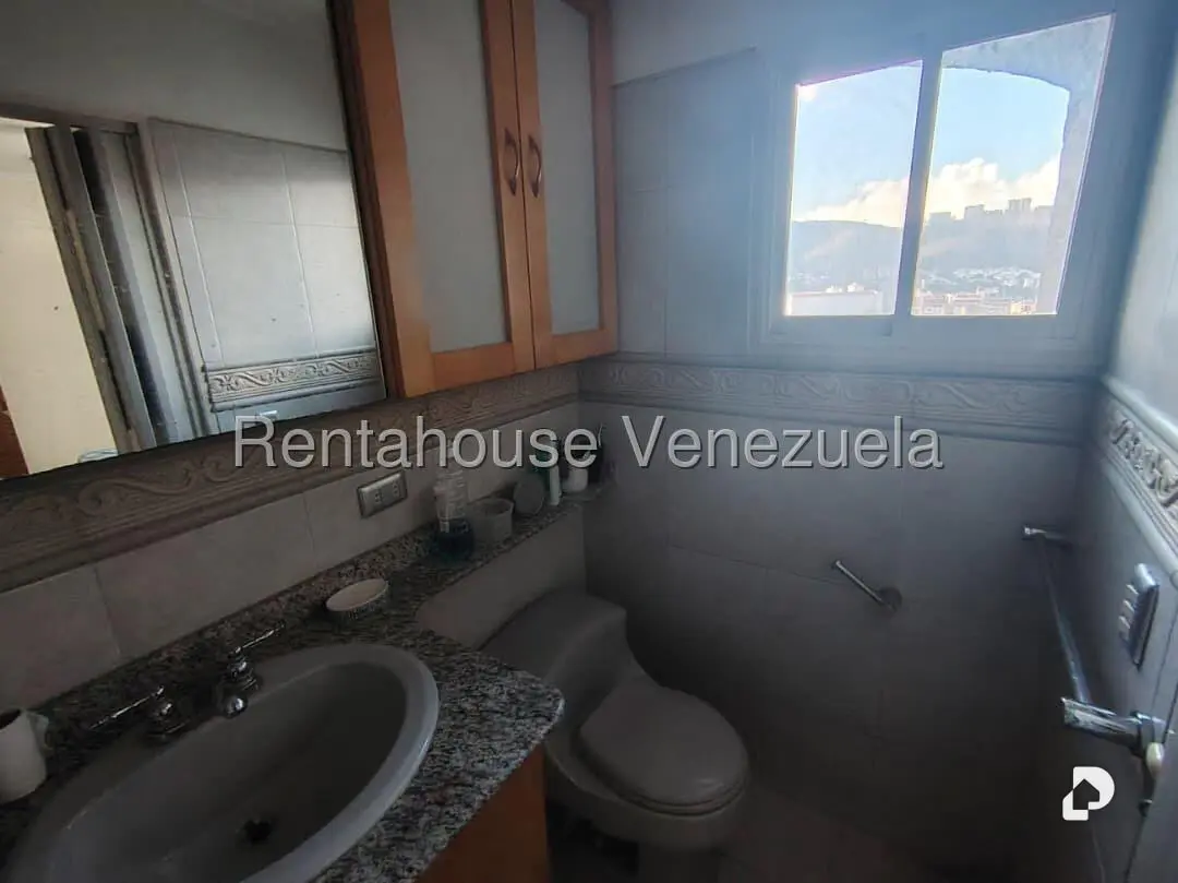 Apartamento en El Paraíso, Caracas – 2