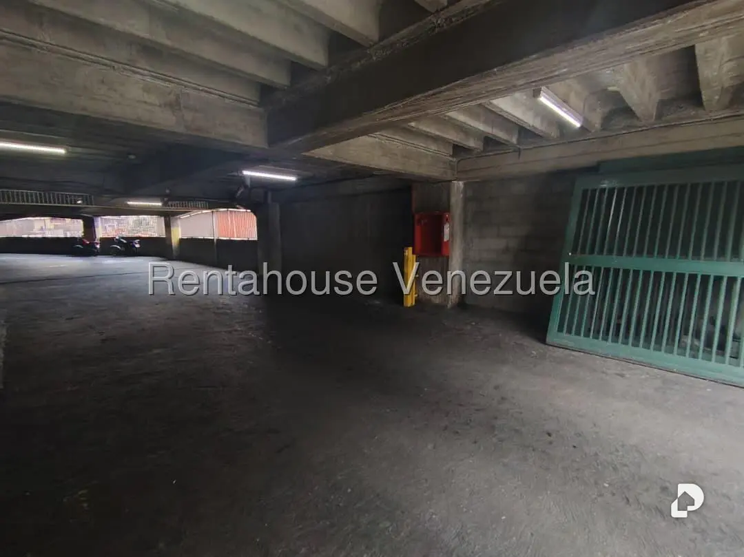 Apartamento en El Paraíso, Caracas – 14