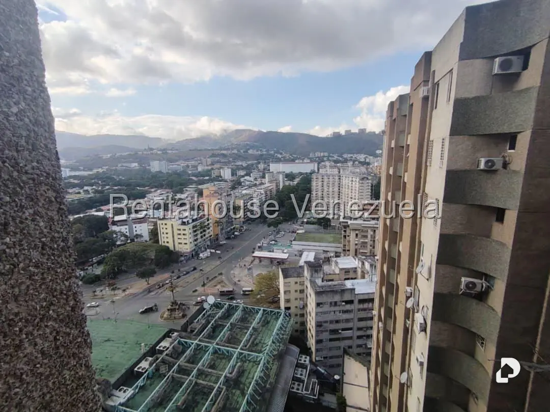 Apartamento en El Paraíso, Caracas – 15