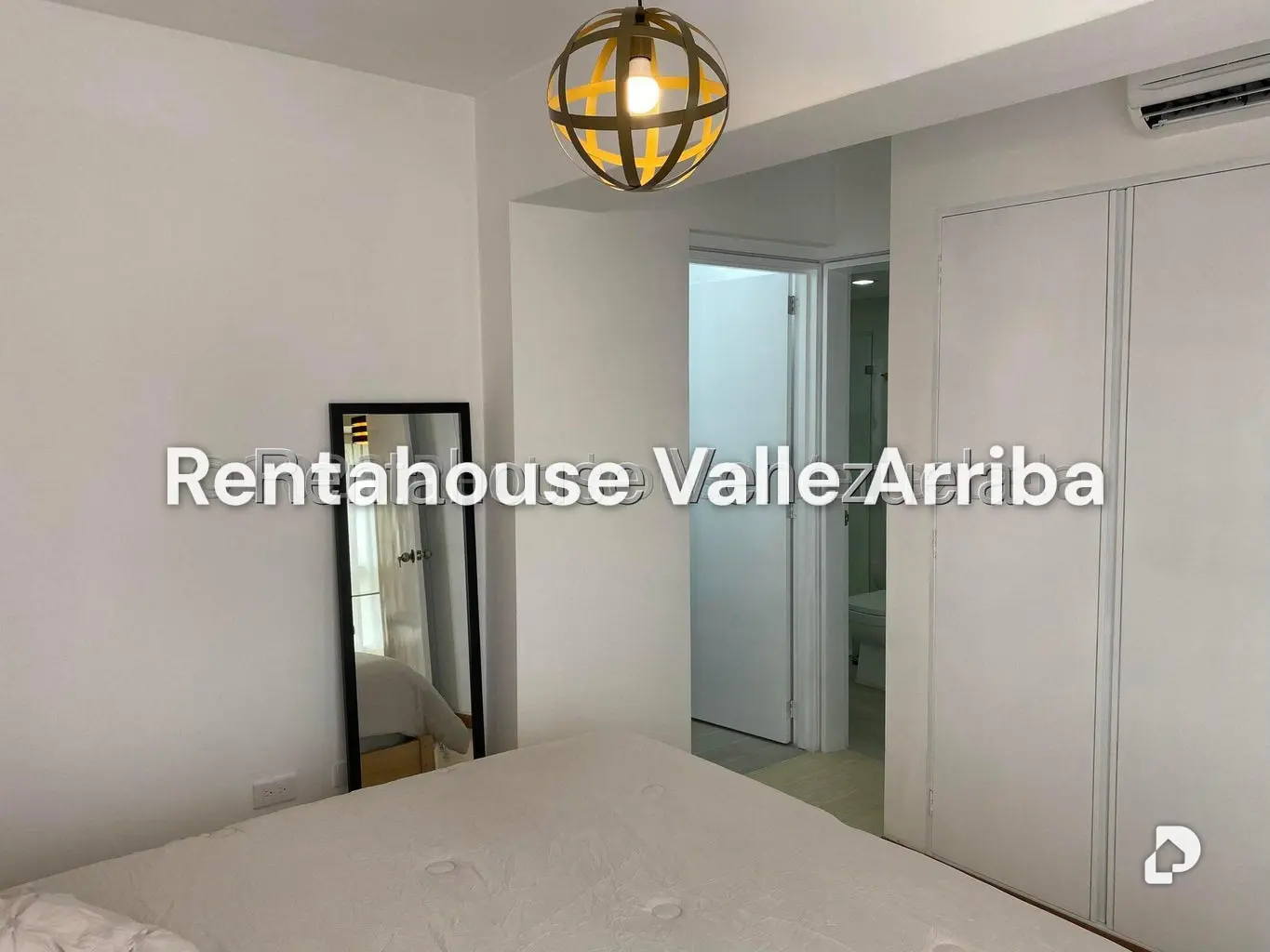 Apartamento en El Rosal, Caracas – 18