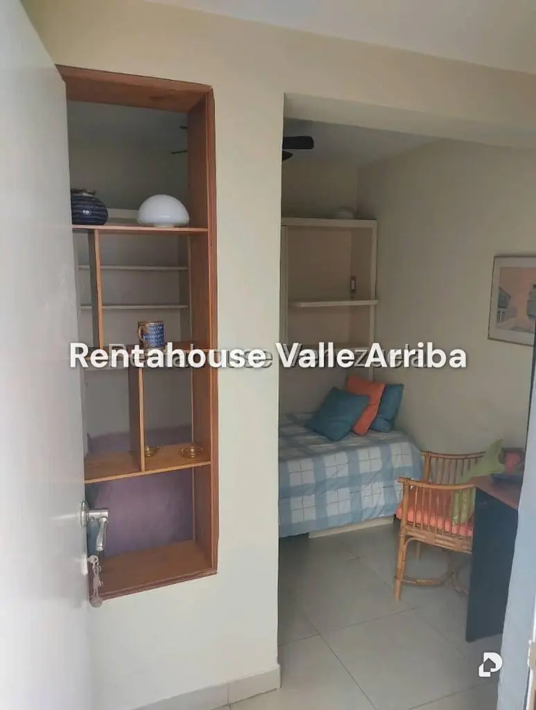 Casa en Lomas De La Trinidad, Caracas – 30