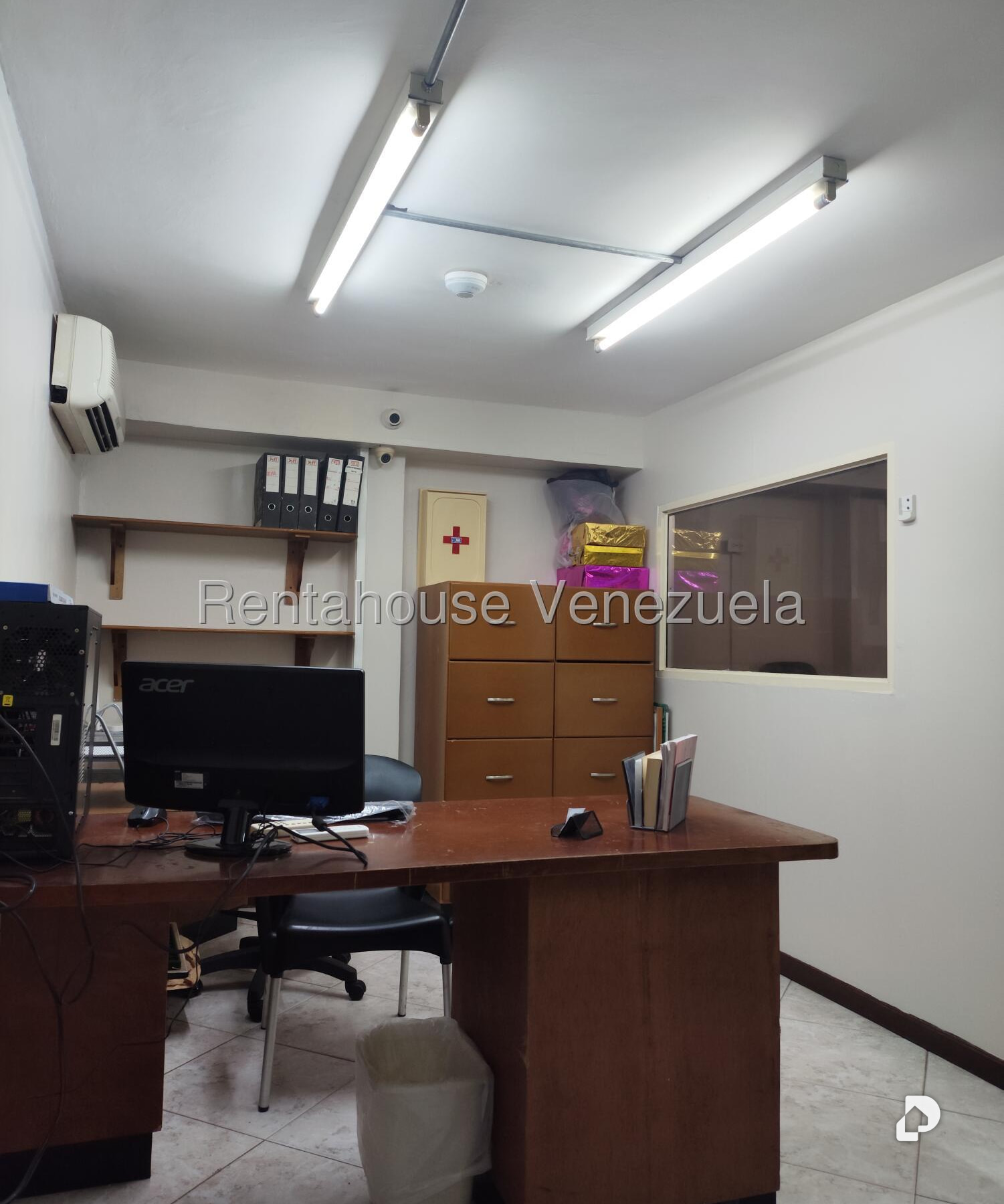 Local comercial en Parroquia Catedral, Caracas – 3