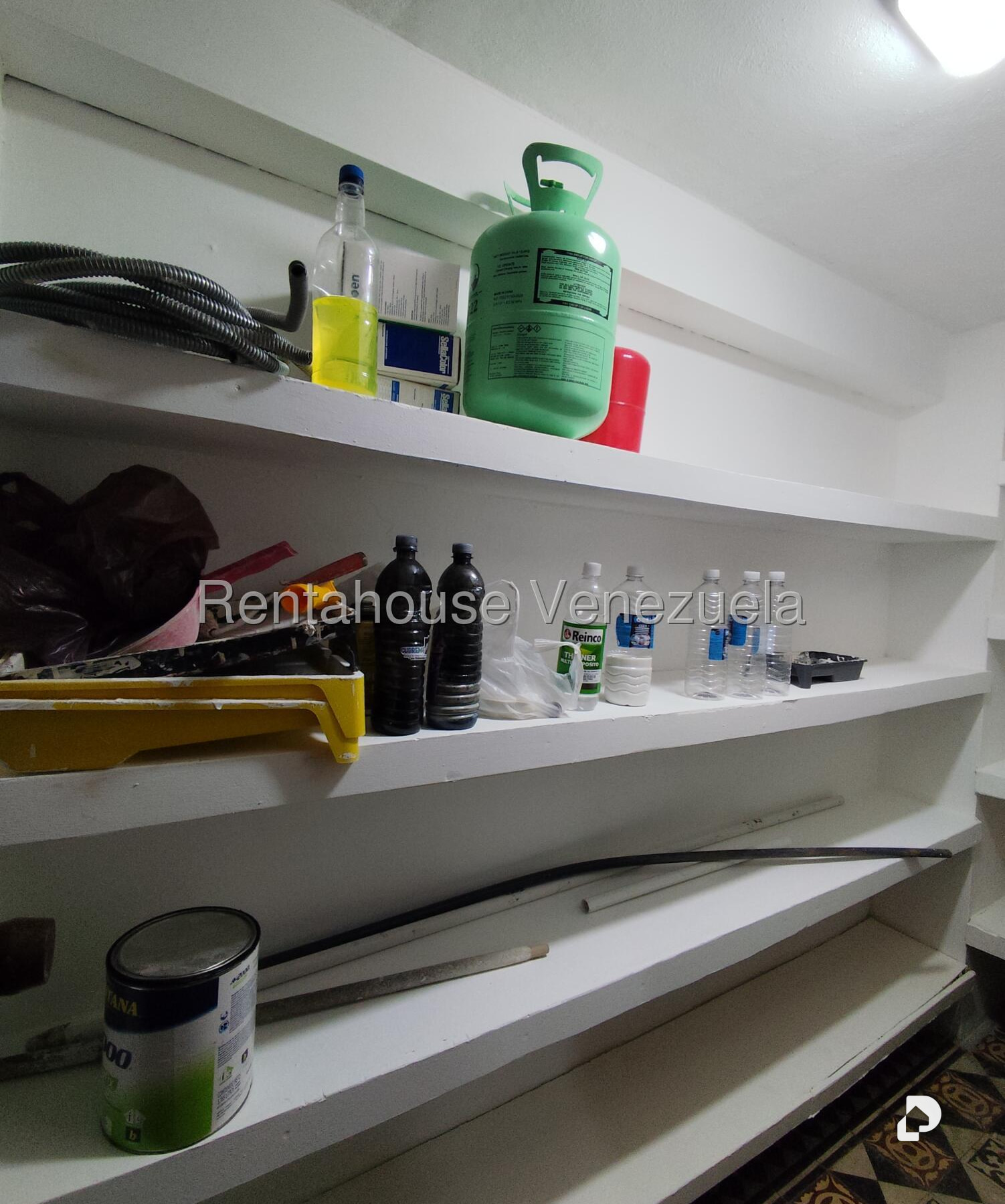 Local comercial en Parroquia Catedral, Caracas – 19