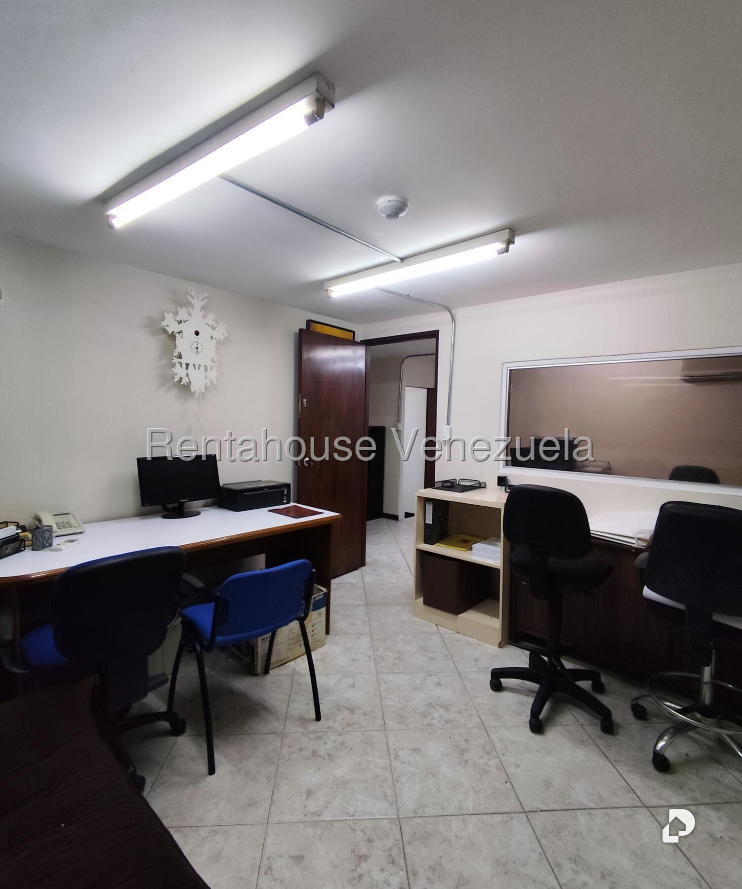 Local comercial en Parroquia Catedral, Caracas – 18