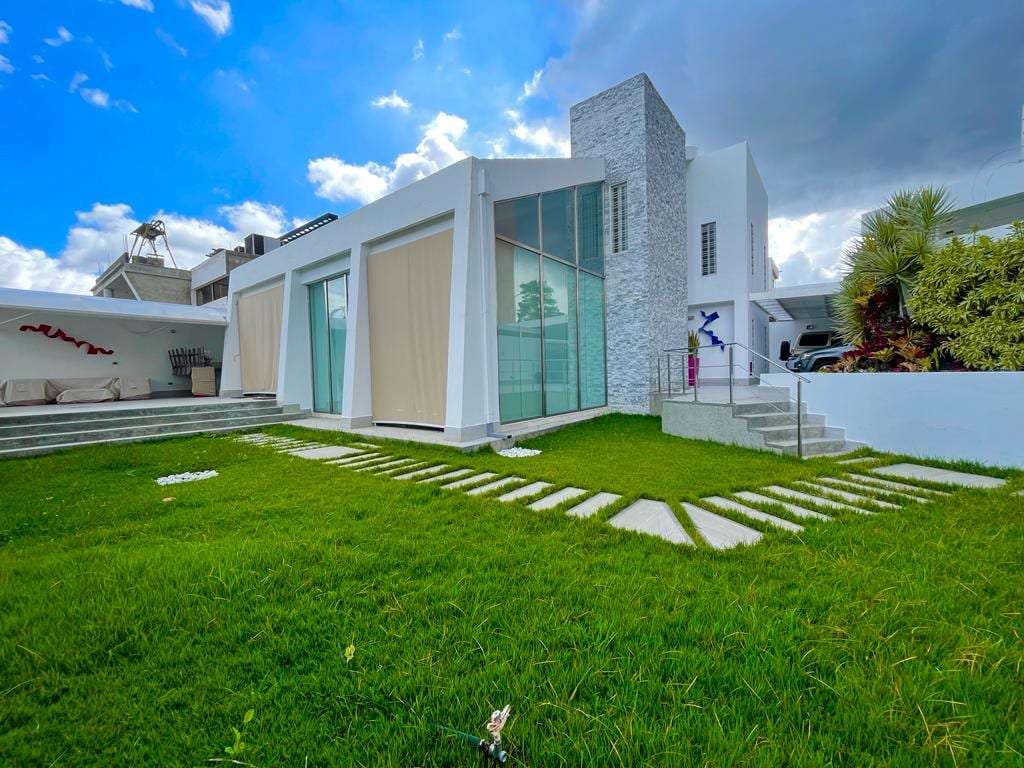 Casa en Los Samanes, Caracas - 1