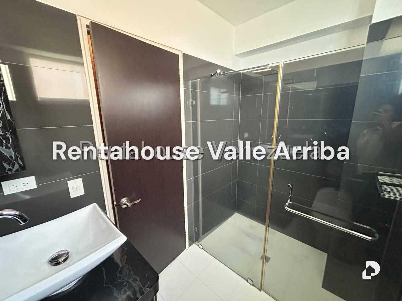 Apartment in Lomas del Sol, Caracas – 23