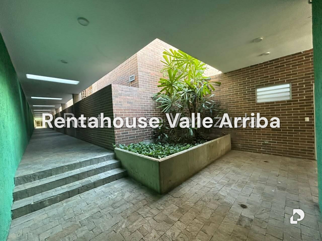 Apartment in Lomas del Sol, Caracas – 3