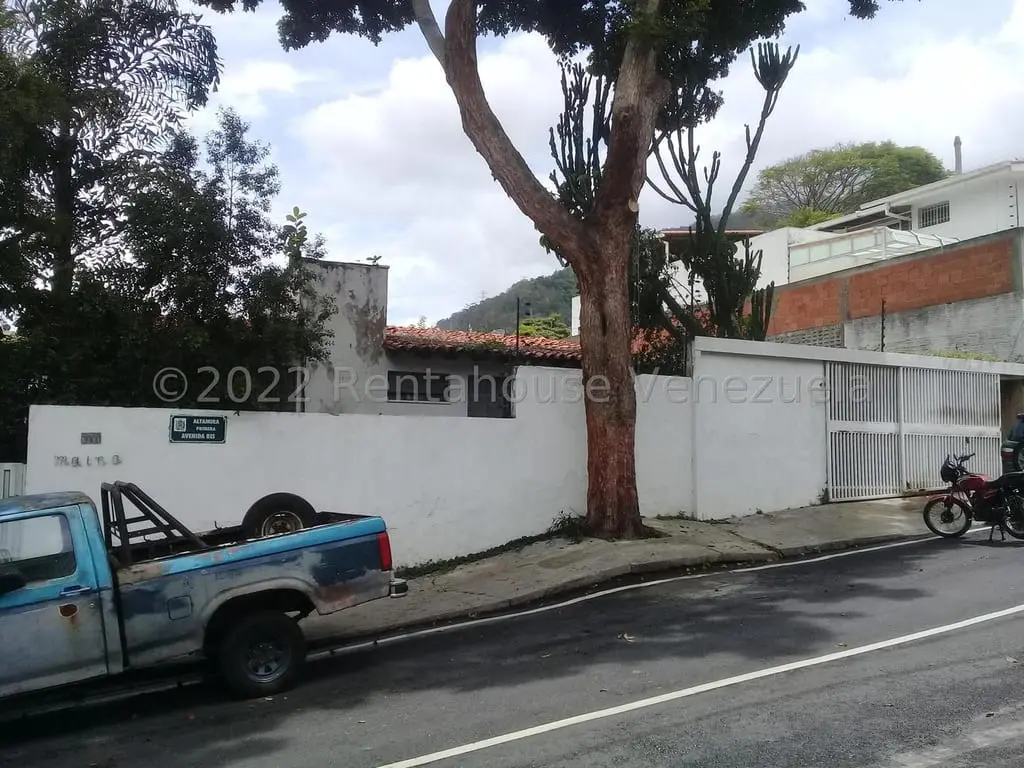 Casa en Altamira, Caracas - 1