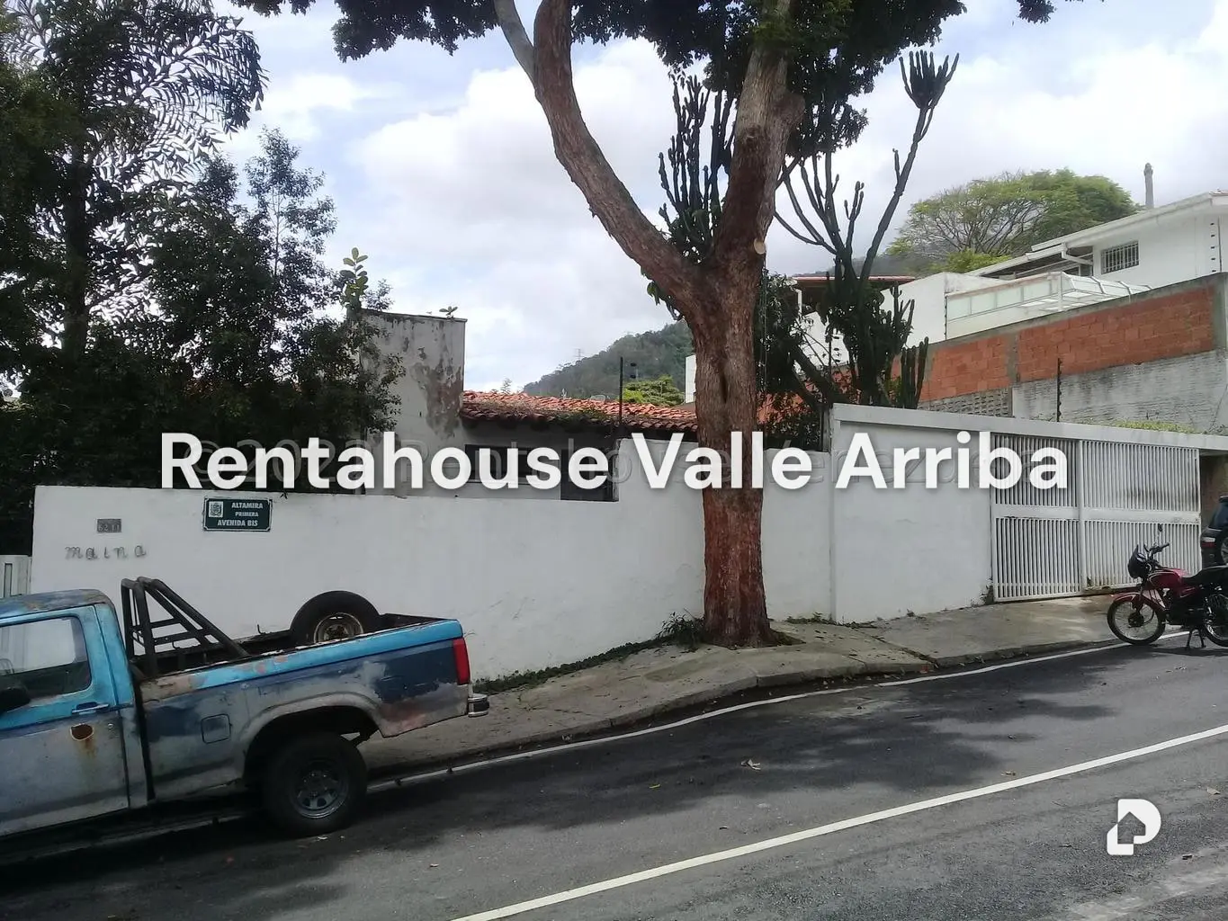 Casa en Altamira, Caracas – 1