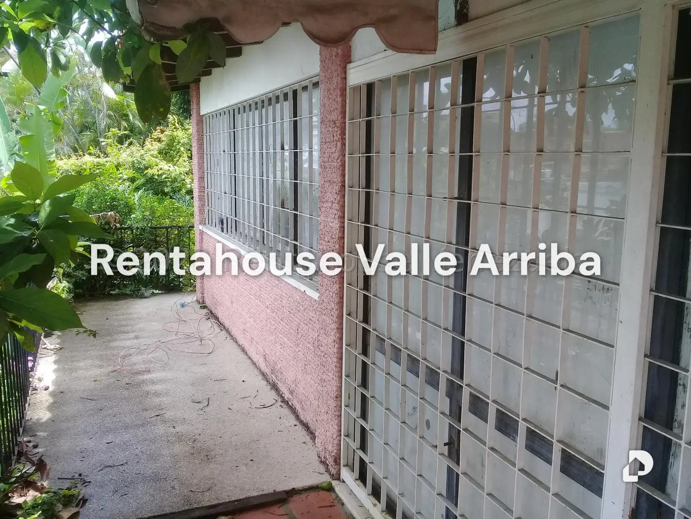 Casa en Altamira, Caracas – 16