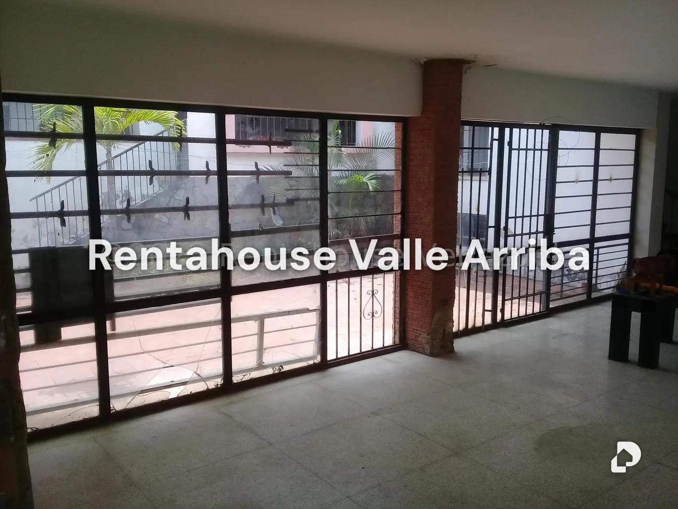 Casa en Altamira, Caracas – 27