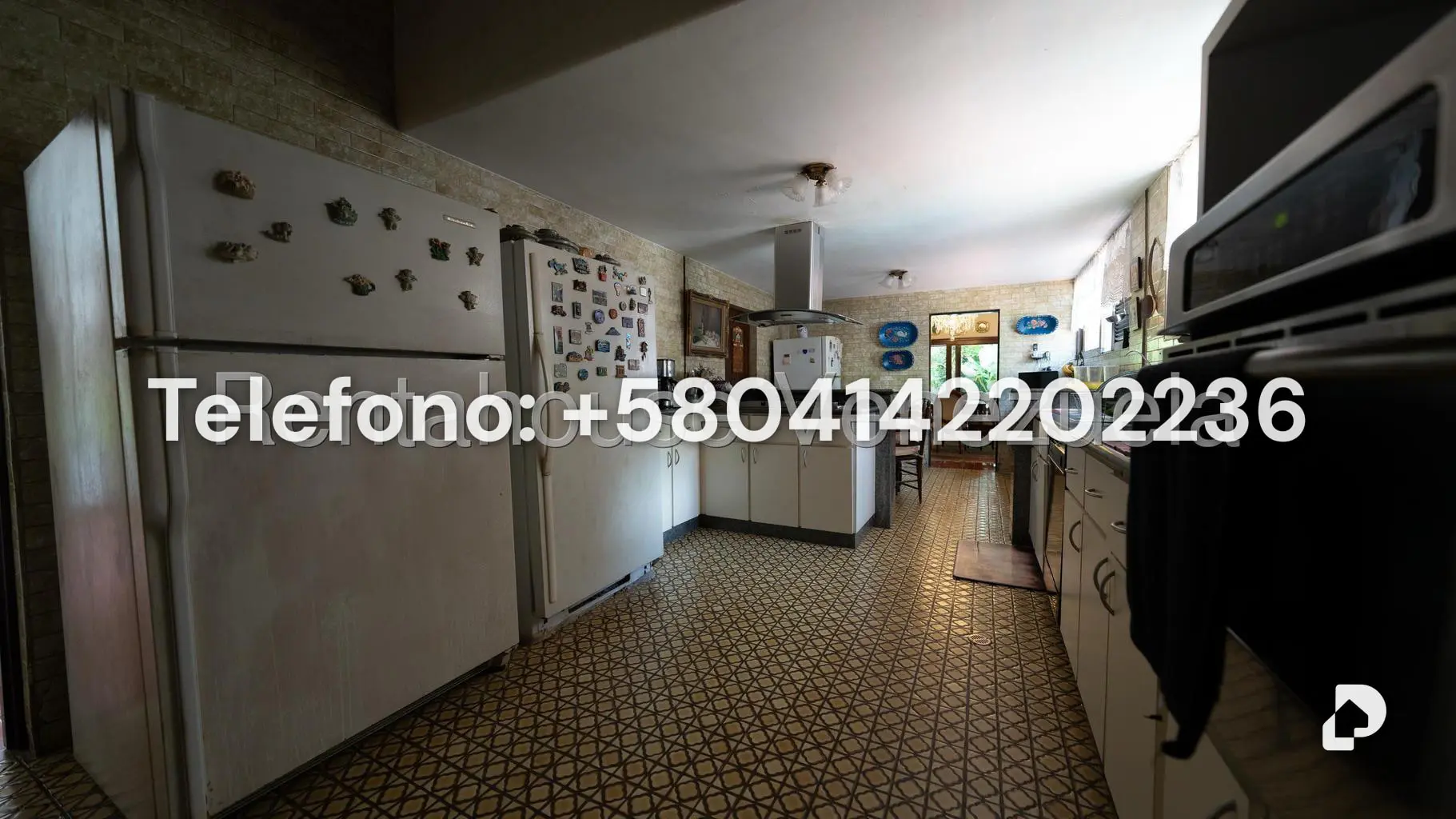 Casa en Cerro Verde, Caracas – 26