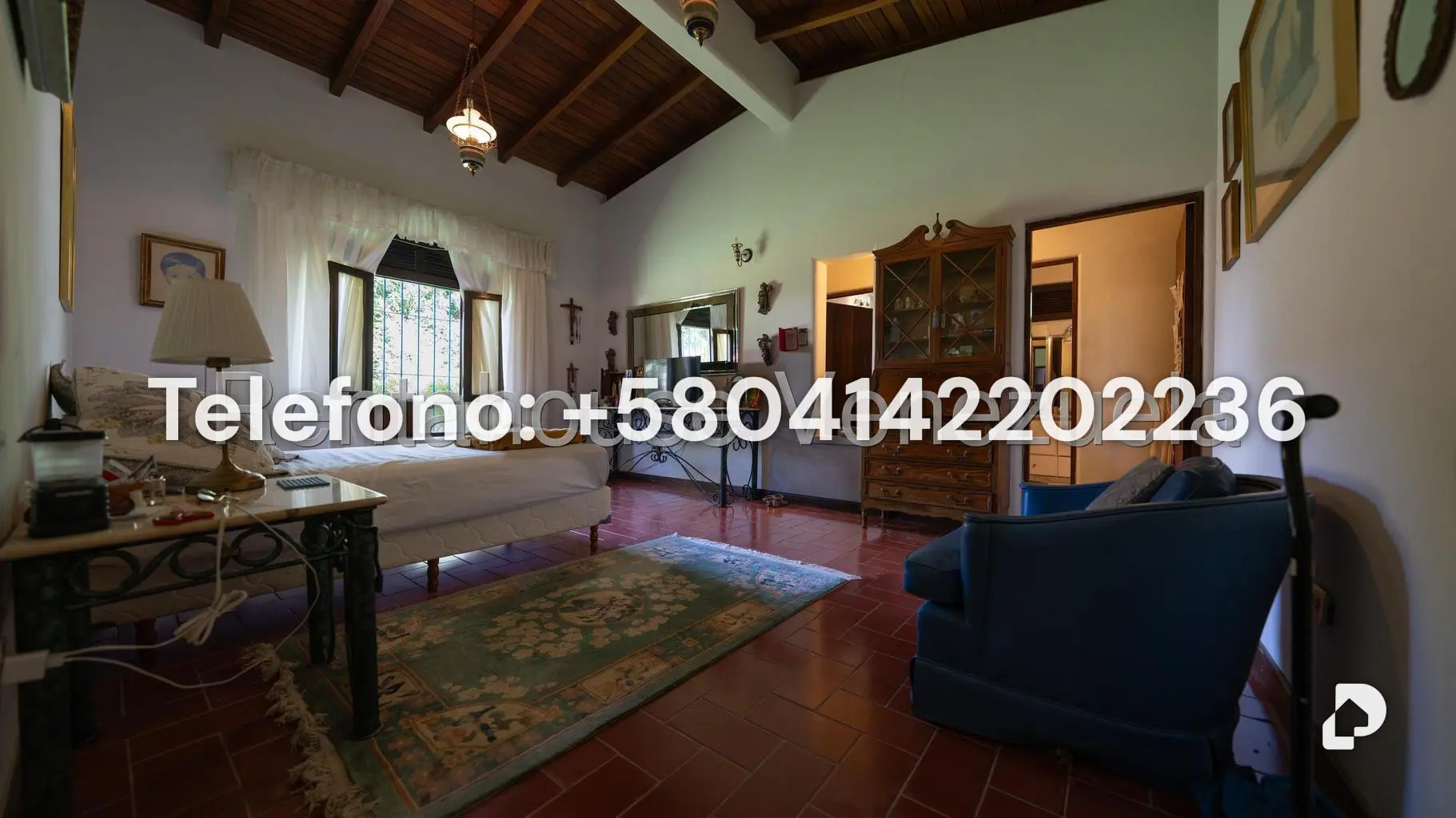 Casa en Cerro Verde, Caracas – 16