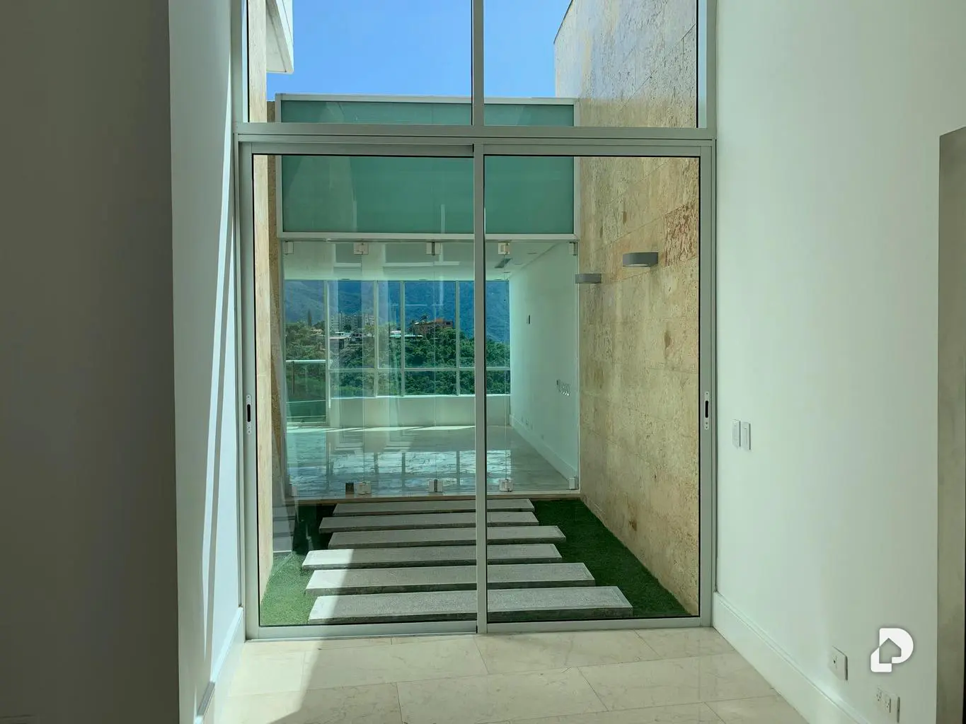 Apartment in Mirador de Los Campitos I, Caracas – 26