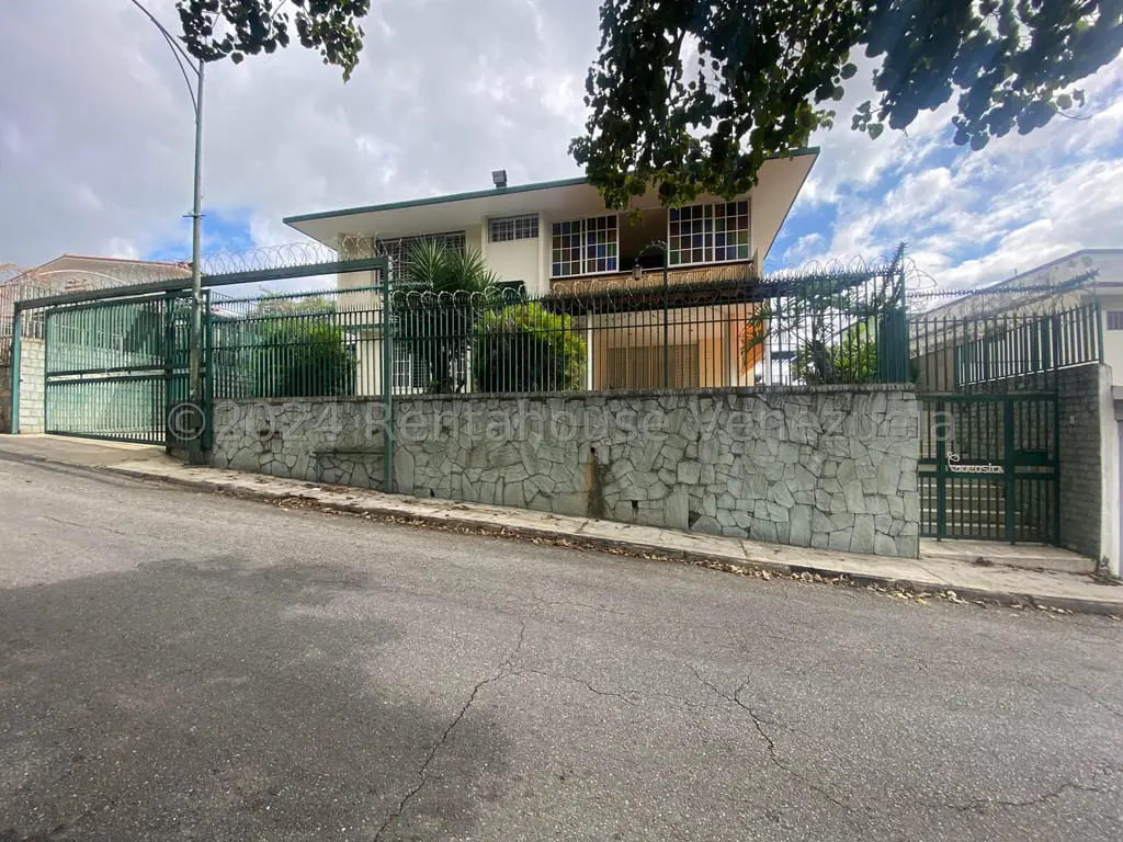 House in El Marqués, Caracas - 1