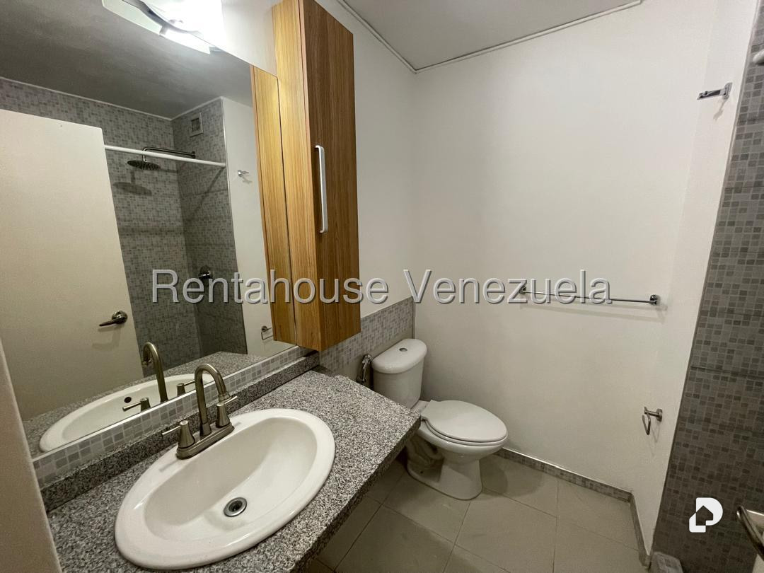 Apartamento en Santa Fe Sur, Caracas – 15