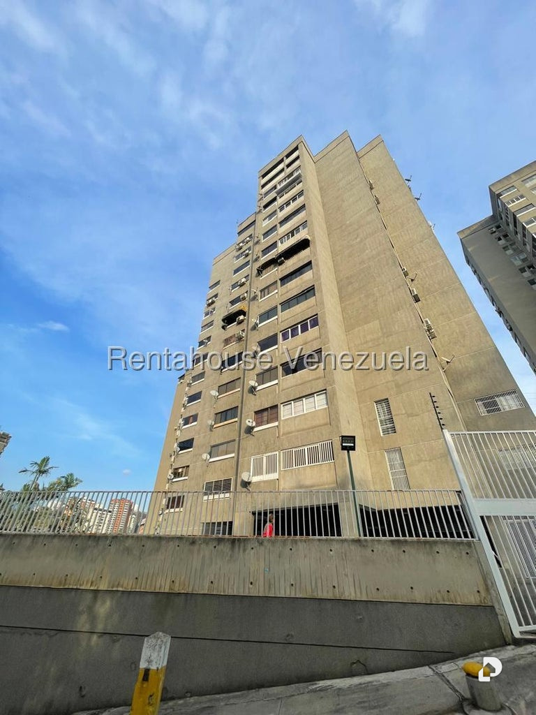 Apartamento en Santa Fe Sur, Caracas – 1