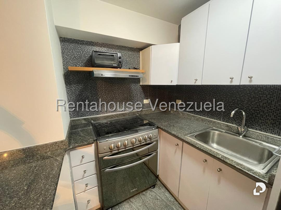 Apartamento en Santa Fe Sur, Caracas – 11