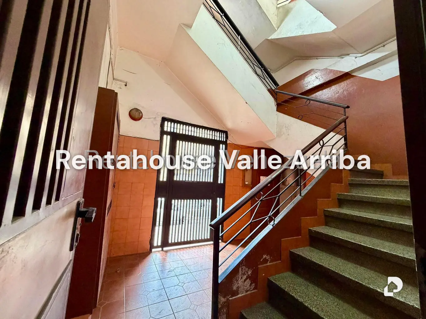 Local comercial en Los Rosales, Caracas – 10