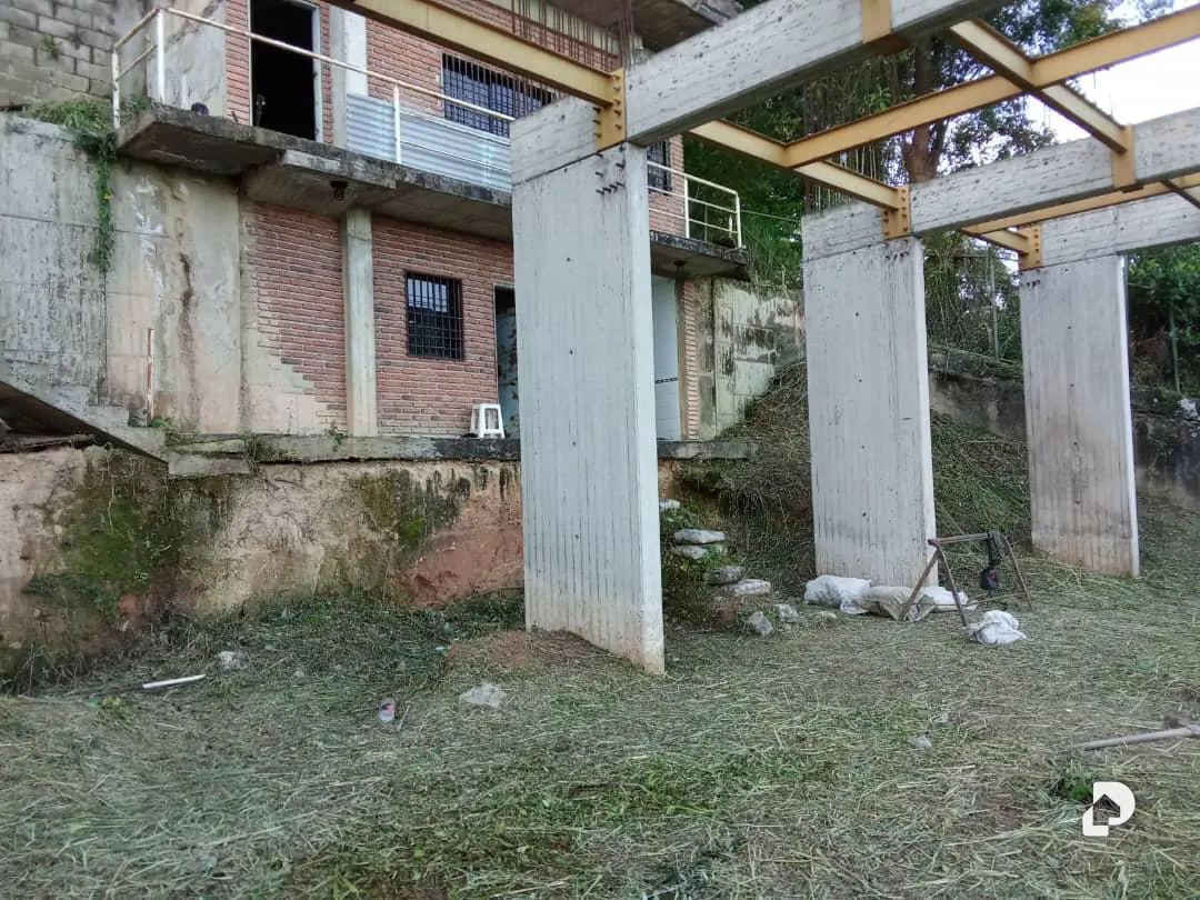 Terreno en Caracas – 2