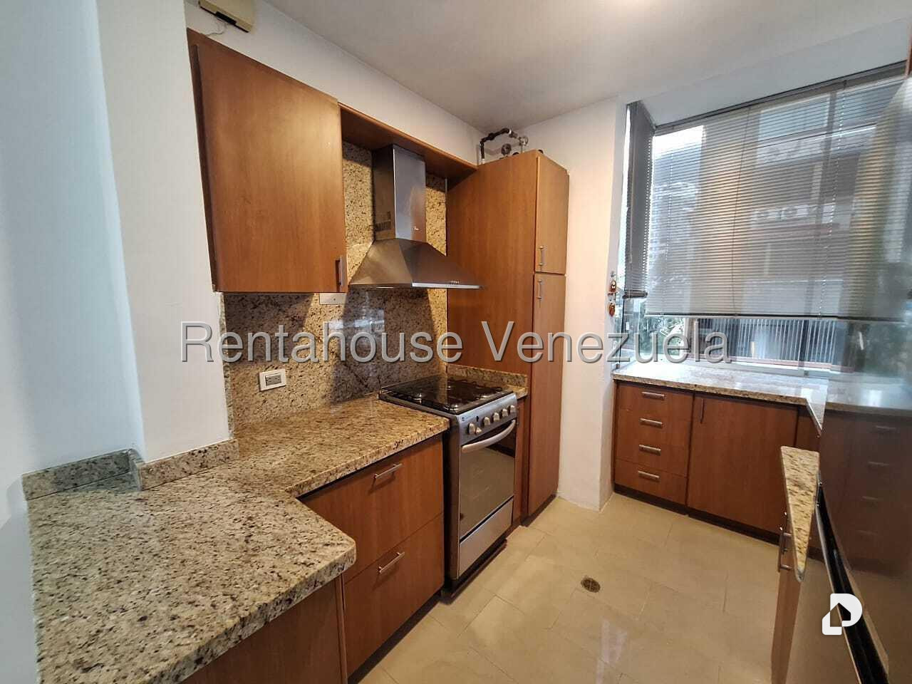 Apartamento en Los Palos Grandes, Caracas – 7