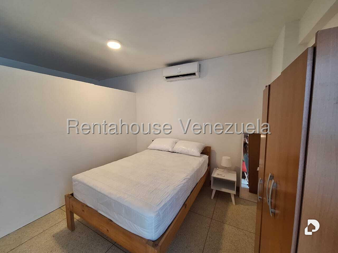 Apartamento en Los Palos Grandes, Caracas – 9