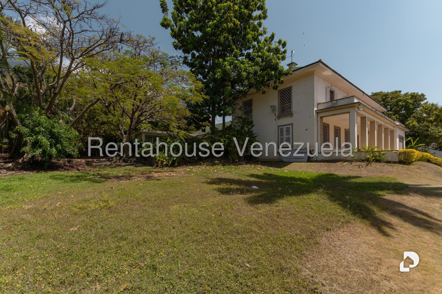 Terreno en Country Club, Caracas – 6