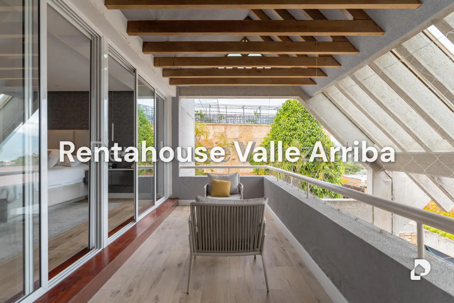 Casa en Cerro Verde, Caracas – 25