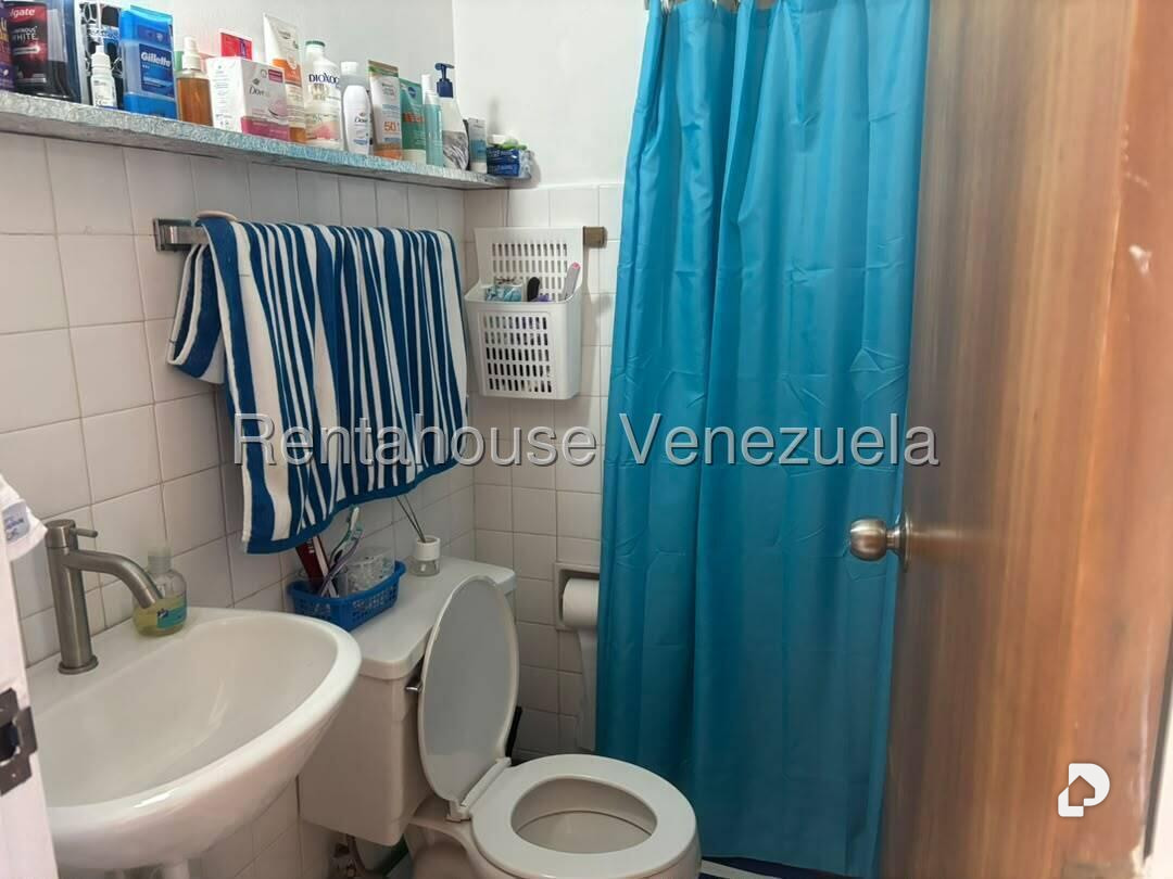 Casa en La Boyera, Caracas – 25