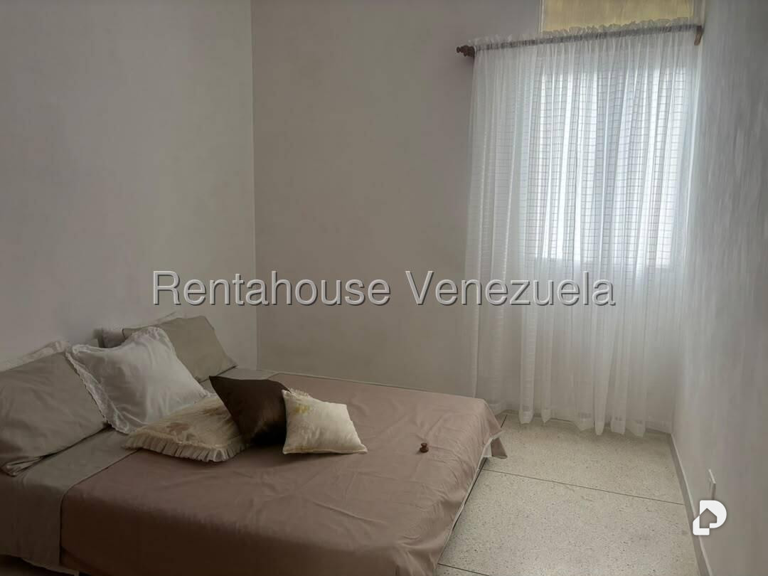 Casa en La Boyera, Caracas – 14