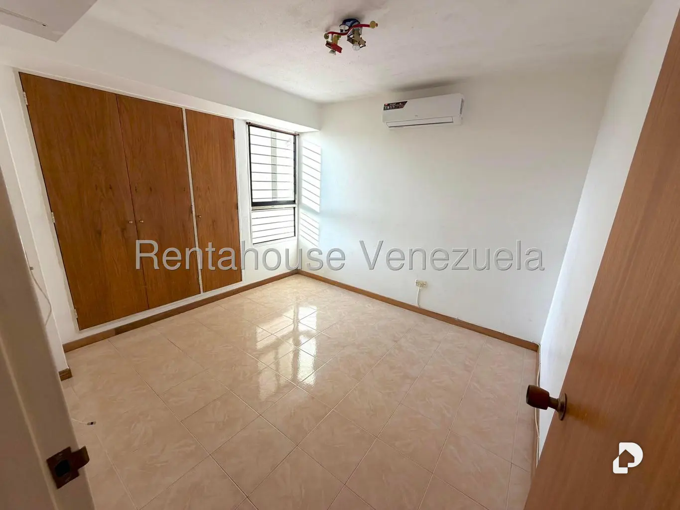 Apartamento en El Cigarral, Caracas – 8