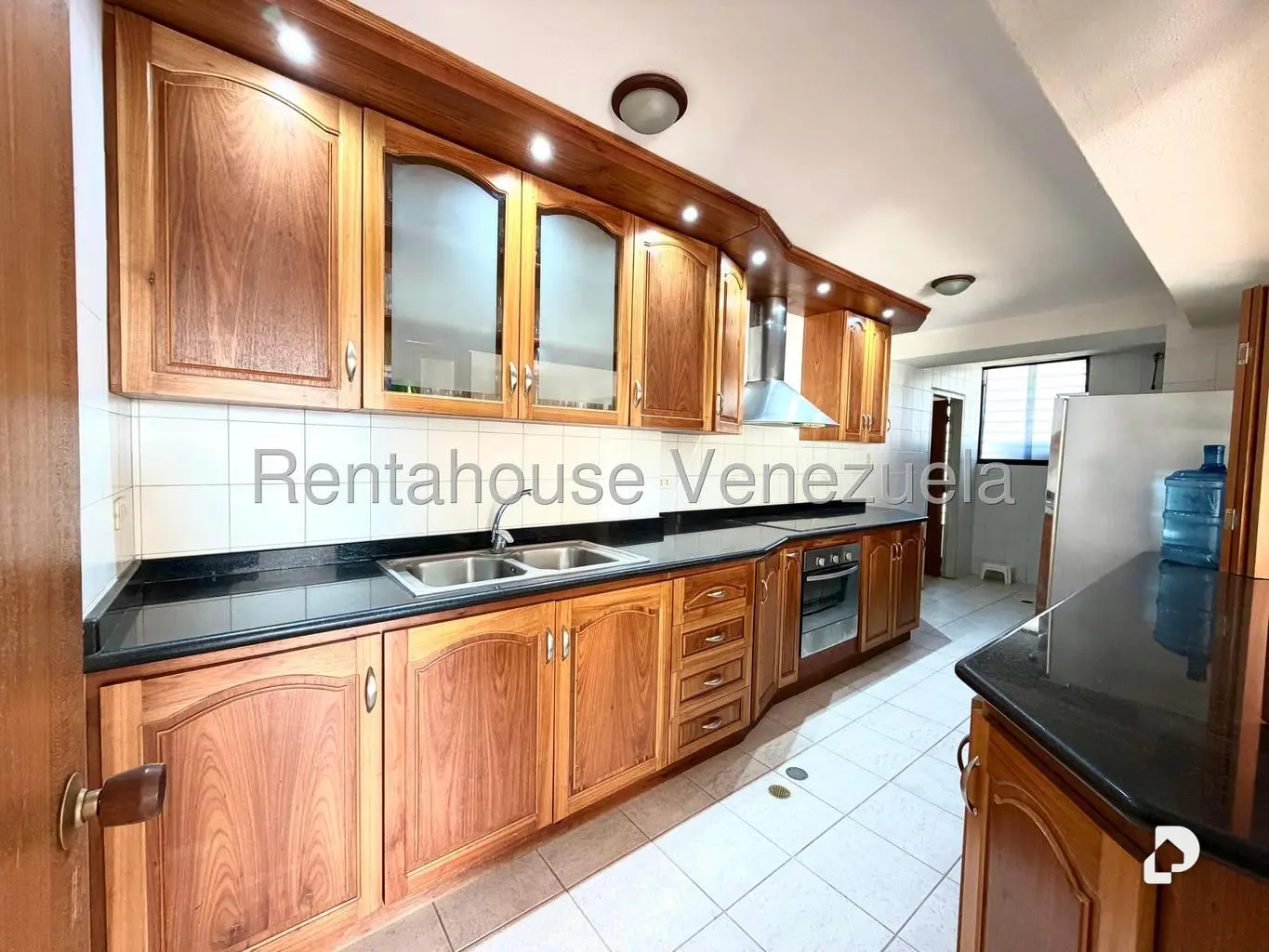 Apartamento en El Cigarral, Caracas – 5