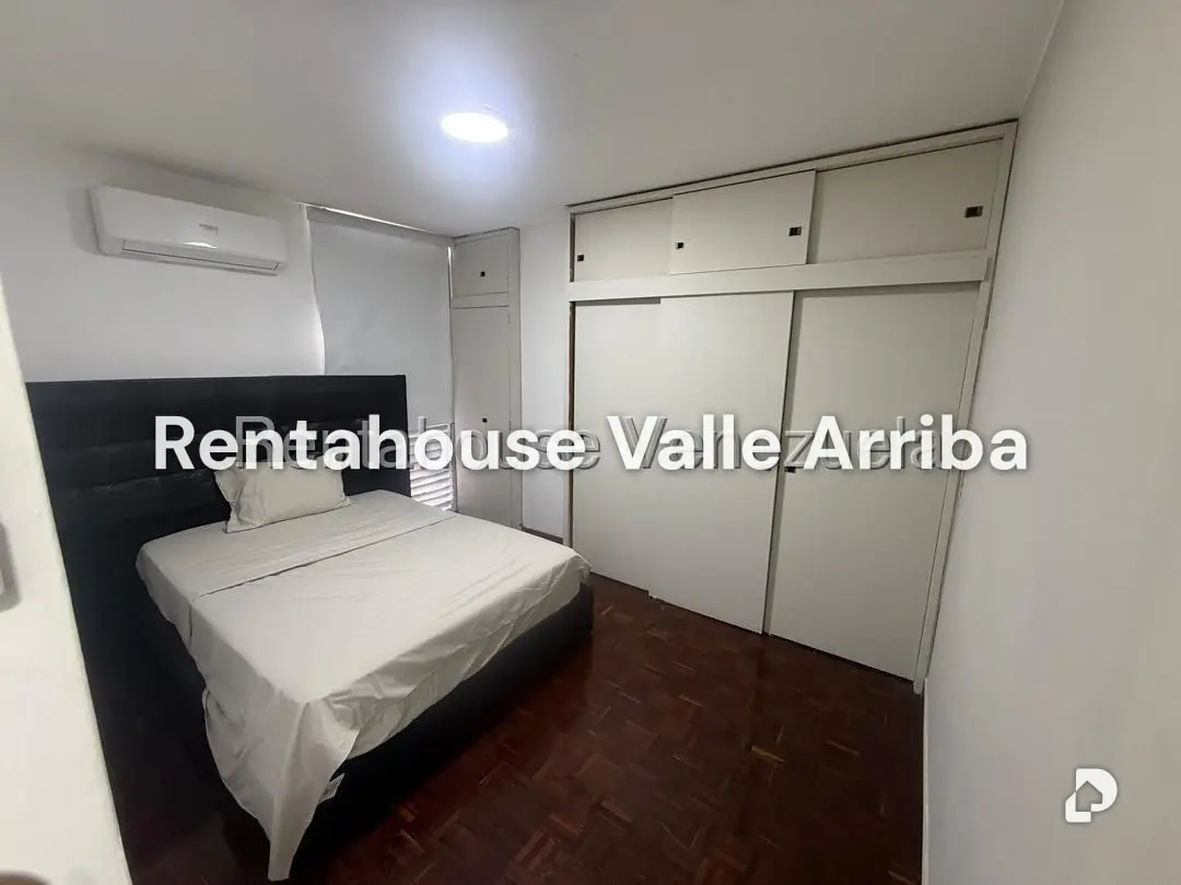 Apartamento en Santa Rosa de Lima, Caracas