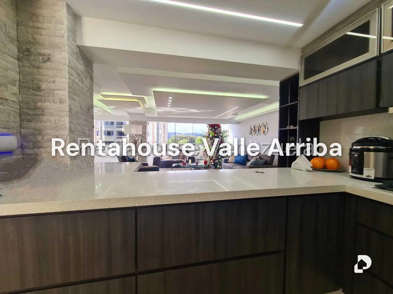 Apartamento en Santa Fe Sur, Caracas – 11
