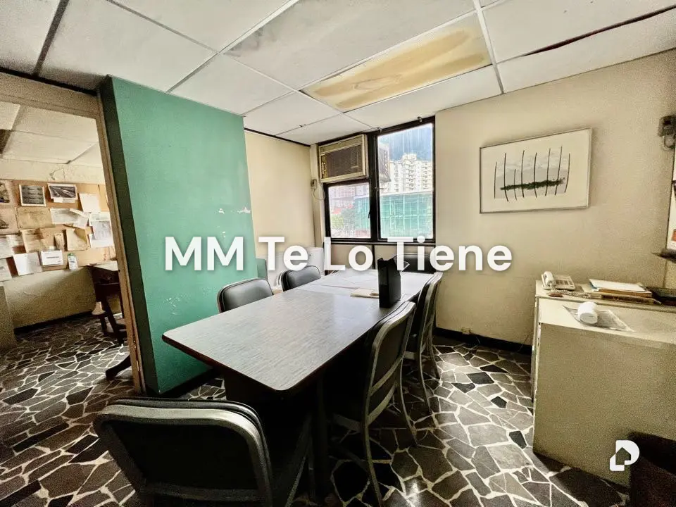 Office in La Carlota, Caracas – 15