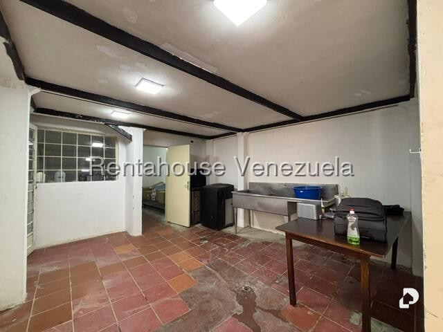 Commercial space in La Florida, Caracas – 20