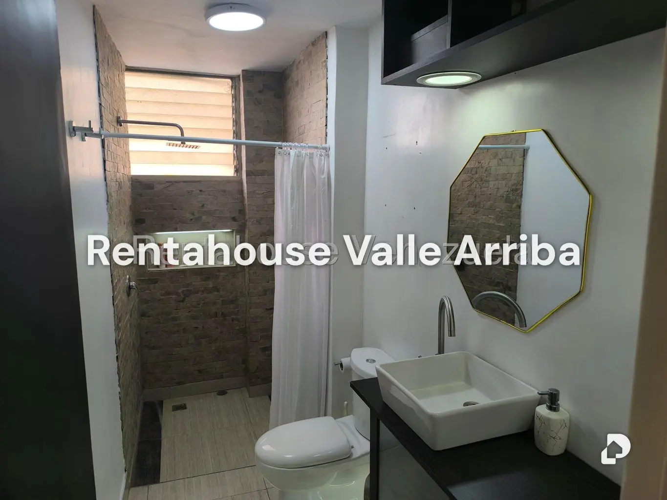 Apartamento en La Florida, Caracas – 19