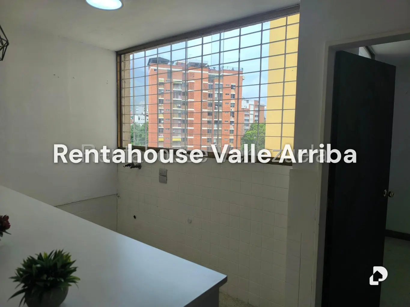 Apartamento en La Florida, Caracas – 13