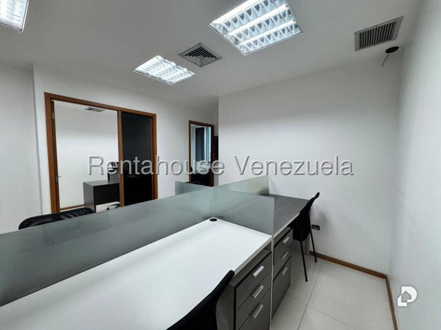 Oficina en Colinas de Bello Monte, Caracas – 3