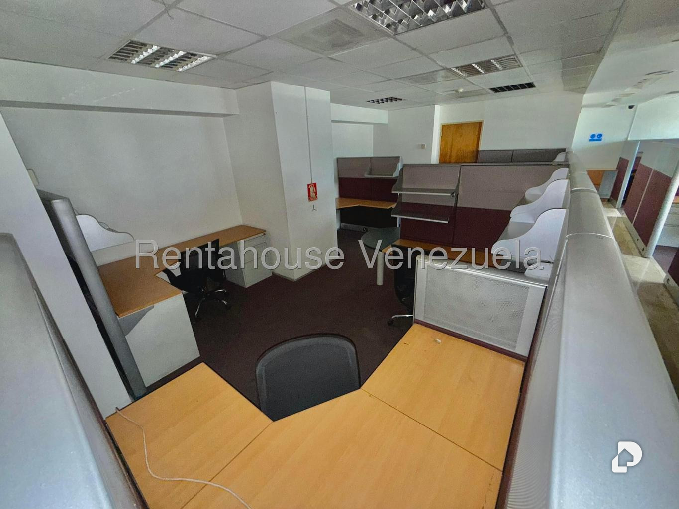 Oficina en Bello Monte, Caracas – 29