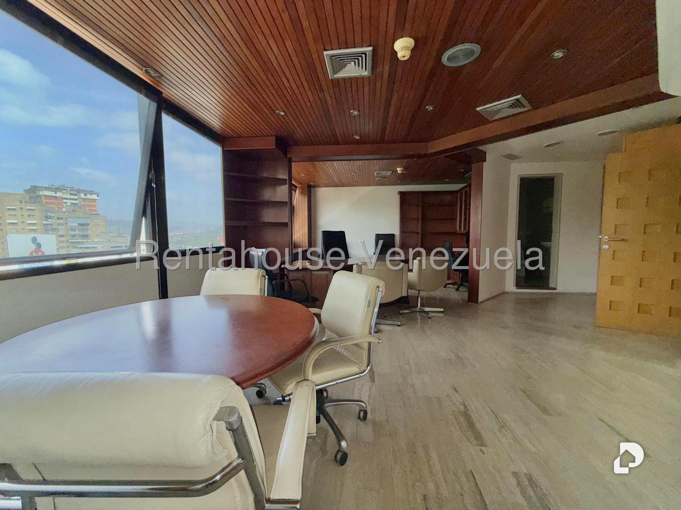 Oficina en Bello Monte, Caracas – 18